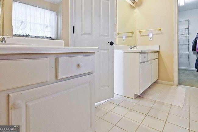 770 Walnut Creek Dr Nw, House other with 5 bedrooms, 4 bathrooms and 4 parking in Lilburn GA | Image 35
