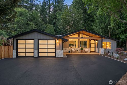 19840 Ne Redmond Rd, Redmond, WA, 98053-7407 | Card Image