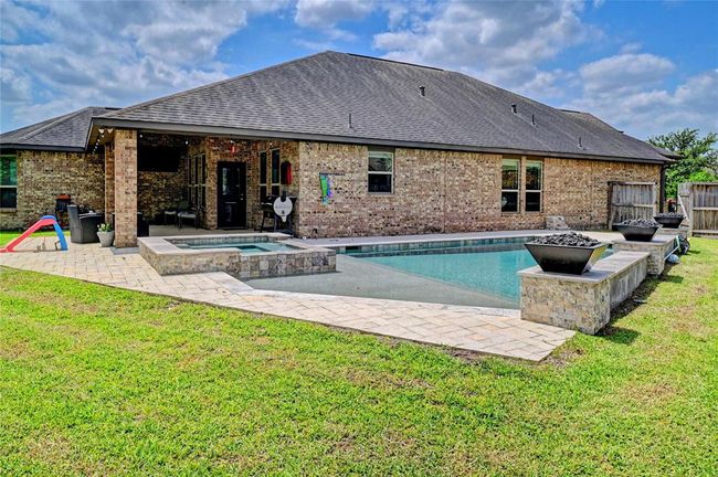 3854 Fleetwood Falls Ln, House other with 3 bedrooms, 3 bathrooms and 2 parking in Spring TX | Image 40