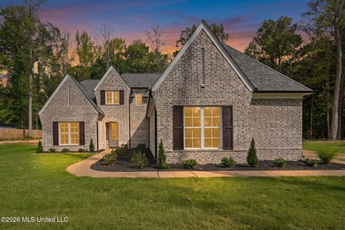 7160 Soaring Oaks Cove, Walls, MS, 38680 | Card Image