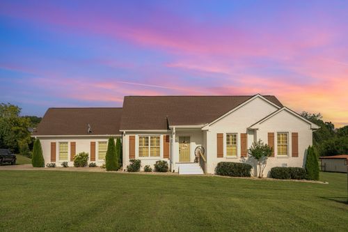 195 Spring Creek Ln, Lebanon, TN, 37090-7170 | Card Image
