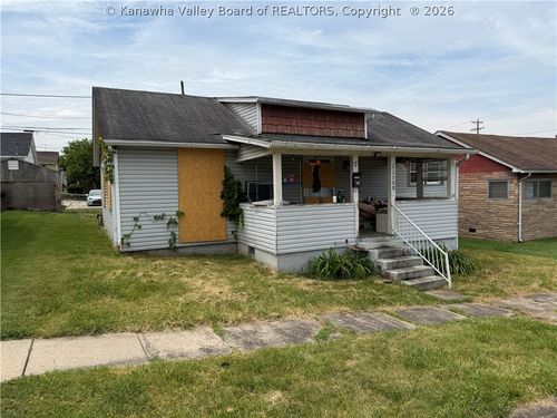 2708 27th St, Nitro, WV, 25143-1702 | Card Image