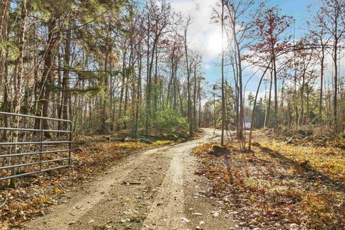 1042 Suncook Valley Road, Barnstead, NH, 03225 | Card Image