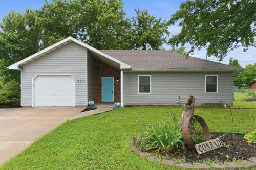 821 W Pearl St, Bolivar, MO, 65613-2869 | Card Image