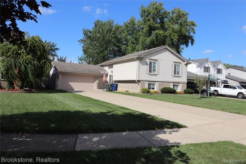 42384 Beechwood Ct, Canton, MI, 48188-1111 | Card Image