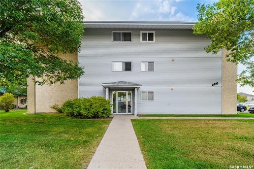 418-2410 Heseltine Rd, Regina, SK, S4V1N9 | Card Image