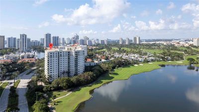 611 - 20000 E Country Club Dr, Condo with 3 bedrooms, 3 bathrooms and null parking in Aventura FL | Image 1