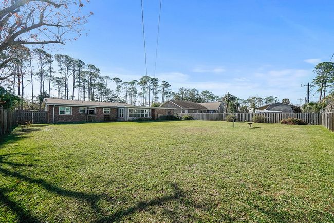 109 Allen Memorial Way, House other with 3 bedrooms, 2 bathrooms and 6 parking in Port St. Joe FL | Image 24