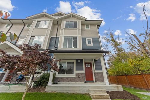 44-19501 74 Ave, Surrey, BC, V4N6V7 | Card Image