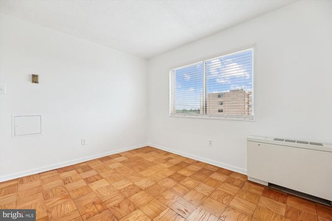 APT-1105B - 1121 University Blvd W, Condo with 3 bedrooms, 2 bathrooms and null parking in SILVER SPRING MD | Image 25