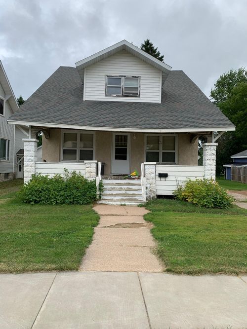 1012 7th Ave, Antigo, WI, 54409-1301 | Card Image