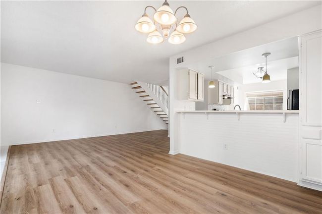 APT-84 - 6701 Dickens Ferry Rd, Condo with 3 bedrooms, 3 bathrooms and 1 parking in Mobile AL | Image 5