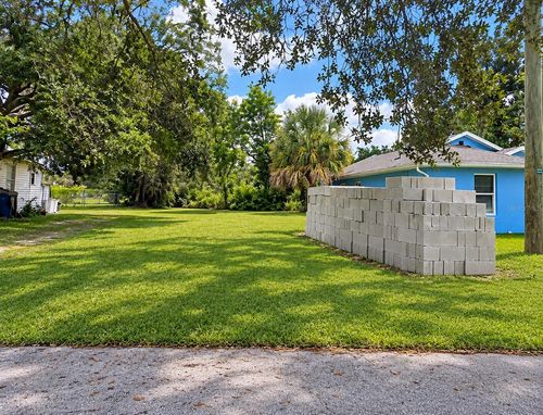 2910 E 32nd Ave, TAMPA, FL, 33610-7731 | Card Image
