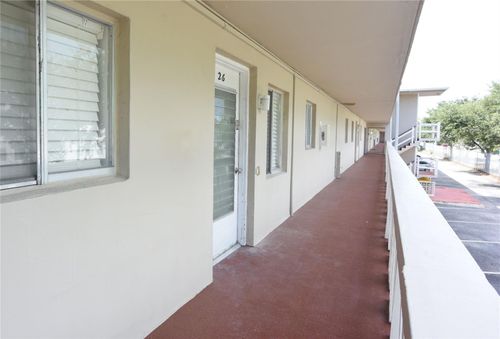 26-3751 S School Avenue, Sarasota, FL, 34239 | Card Image