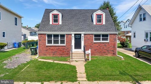 920 Moorland Ave, BURLINGTON, NJ, 08016-1218 | Card Image