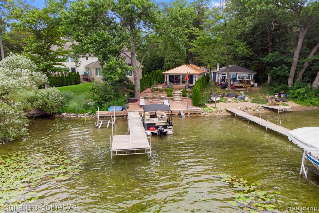 Cooley Beach Dr, White Lake, MI 48386 #1