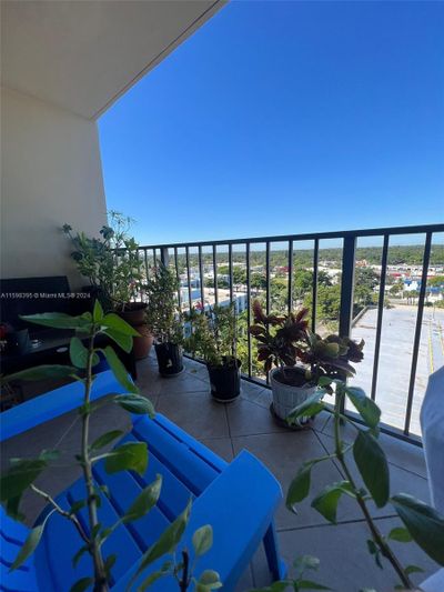 A1106 - 1470 Ne 123 St, Condo with 1 bedrooms, 1 bathrooms and null parking in North Miami FL | Image 1