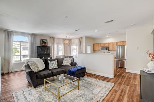 203-1520 Ruby Cliffs Ln, Las Vegas, NV, 89144-7016 | Card Image