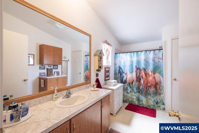 38404 Payne Dr, House other with 3 bedrooms, 2 bathrooms and null parking in Lebanon OR | Image 18