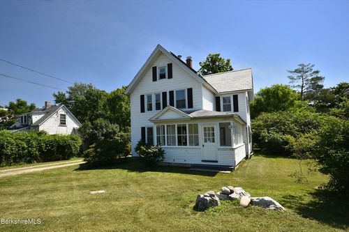 464 North St, Williamstown, MA, 01267-2008 | Card Image