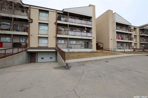 206-1130 Radway St N, Regina, SK, S4X4J5 | Card Image