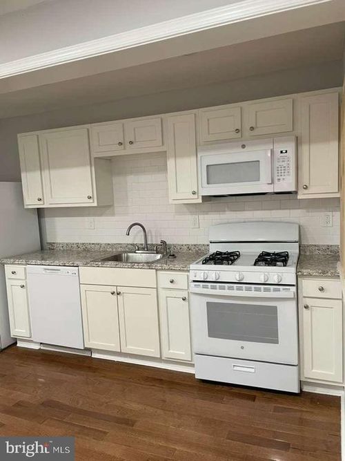 3606 Manchester Ave, BALTIMORE, MD, 21215-5922 | Card Image