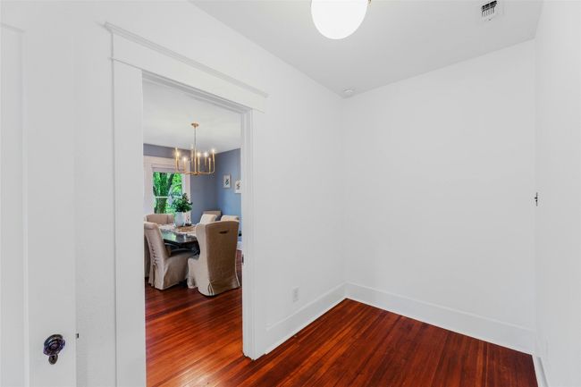 Hallway where second bathroom can go | Image 15