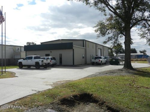 103 Bluffwood Dr, Broussard, LA, 70518-3310 | Card Image