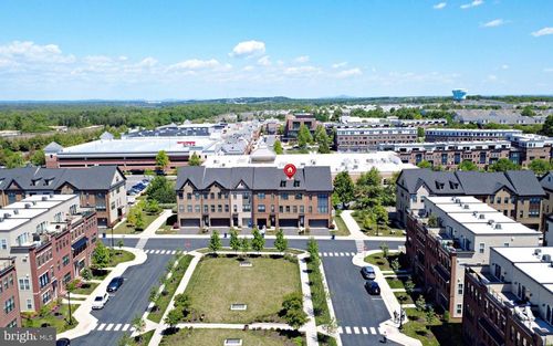 42348 Zenith Ter, BRAMBLETON, VA, 20148-4968 | Card Image