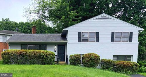 9412 Holland Ct, BETHESDA, MD, 20814-5719 | Card Image