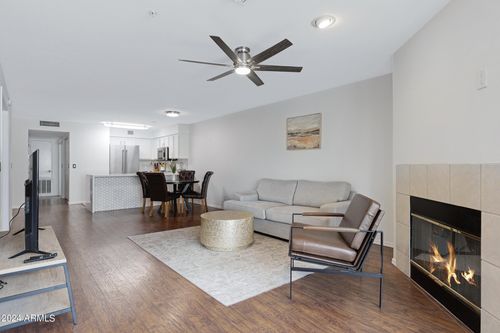 215-10080 E Mountainview Lake Dr, Scottsdale, AZ, 85258-6323 | Card Image