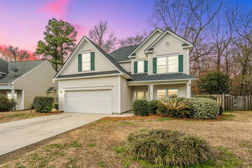 126 Sarmiento Ln, Summerville, SC, 29483-8422 | Card Image