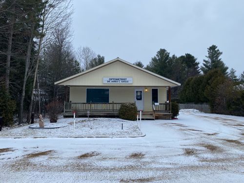 2889 Petawawa Blvd, Petawawa, ON, K8H1Y1 | Card Image