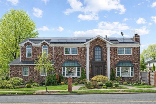 728 Huguenot Ave, Staten Island, NY, 10312-2636 | Card Image