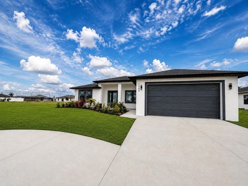 3000 Nelson Rd N, Cape Coral, FL, 33993-8675 | Card Image