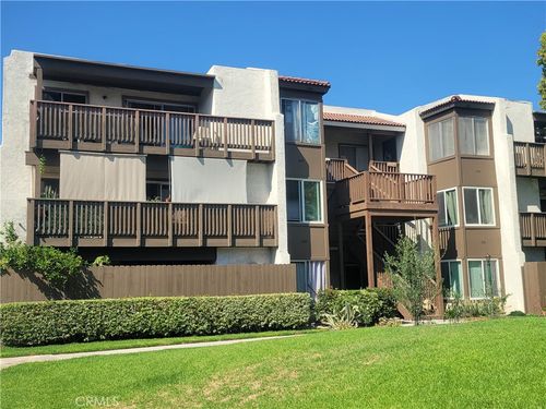 63-1146 S Citron, Anaheim, CA, 92805 | Card Image