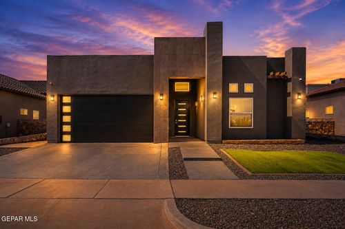 12797 Valentin Ave, El Paso, TX, 79928-5869 | Card Image