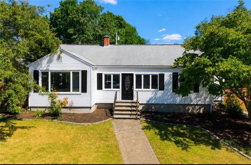 118 Summit Ave, West Warwick, RI, 02893-4251 | Card Image