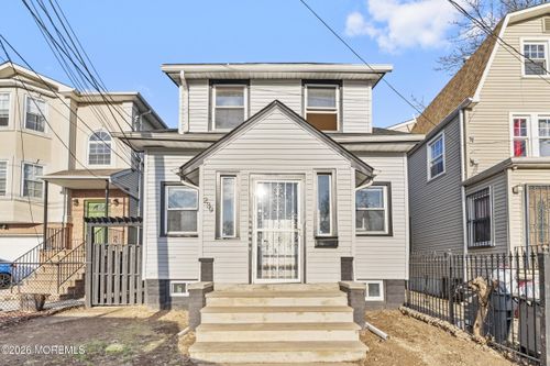 239 S 19th Street, Newark, NJ, 07103 | Card Image