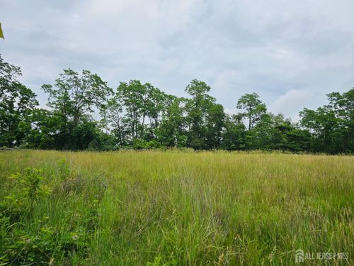 45 Hill Rd, Allentown, NJ, 08501-1411 | Card Image