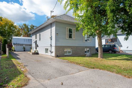 87 Dunlop St, Orillia, ON, L3V5P3 | Card Image