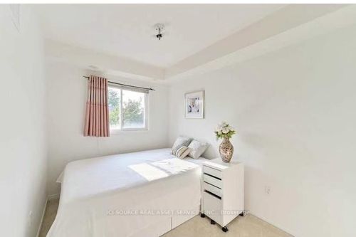 2nd-floor-64 Wyper Square, Scarborough, ON, M1S0B3 | Card Image