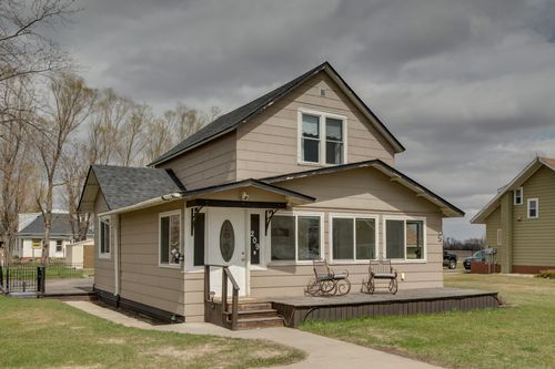 209 2nd St, Page, ND, 58064-4121 | Card Image