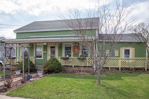 135 Prospect Ave, Plattsburgh, NY, 12901-1330 | Card Image