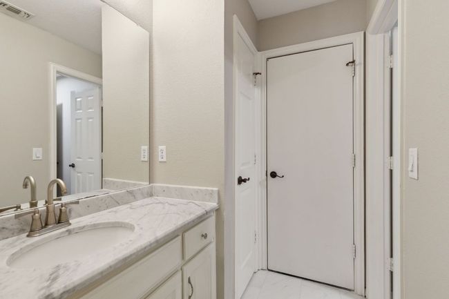 805 Parkwood Ct, House other with 4 bedrooms, 4 bathrooms and 6 parking in Mckinney TX | Image 33