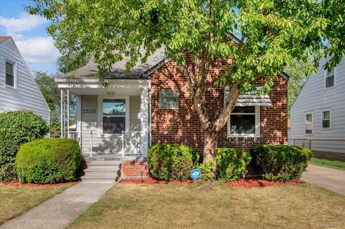 23138 Normandy Ave, Eastpointe, MI, 48021-1877 | Card Image