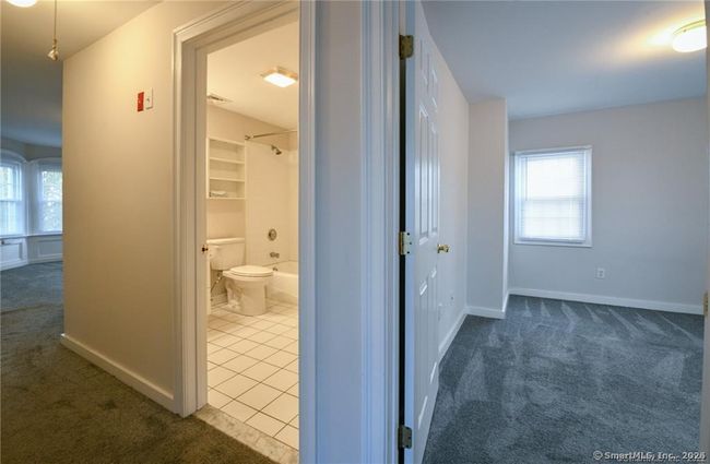 217 Maple Ave, Home with 3 bedrooms, 4 bathrooms and 3 parking in Cheshire CT | Image 13