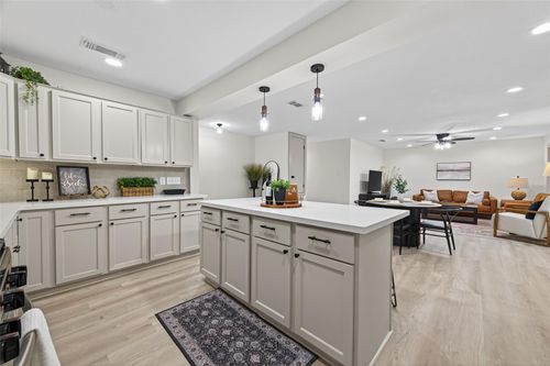 4526 N Heron Dr, Seabrook, TX, 77586-2524 | Card Image