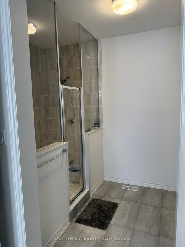 32 Twinleaf Cres, House other with 5 bedrooms, 5 bathrooms and 6 parking in Tottenham ON | Image 17