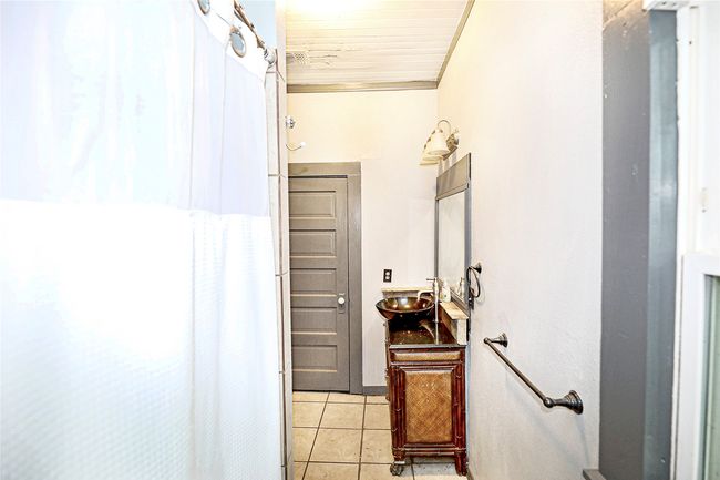 304 Rock Hill Rd, House other with 2 bedrooms, 1 bathrooms and null parking in Bowie TX | Image 21